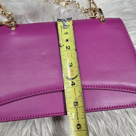 Urban Expressions Magenta Purse Crossbody/handbag Like New - Picture 10 of 16